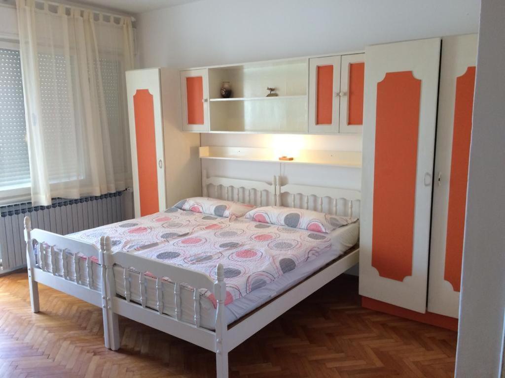 Apartman I Sobe Marijana 拉布 外观 照片