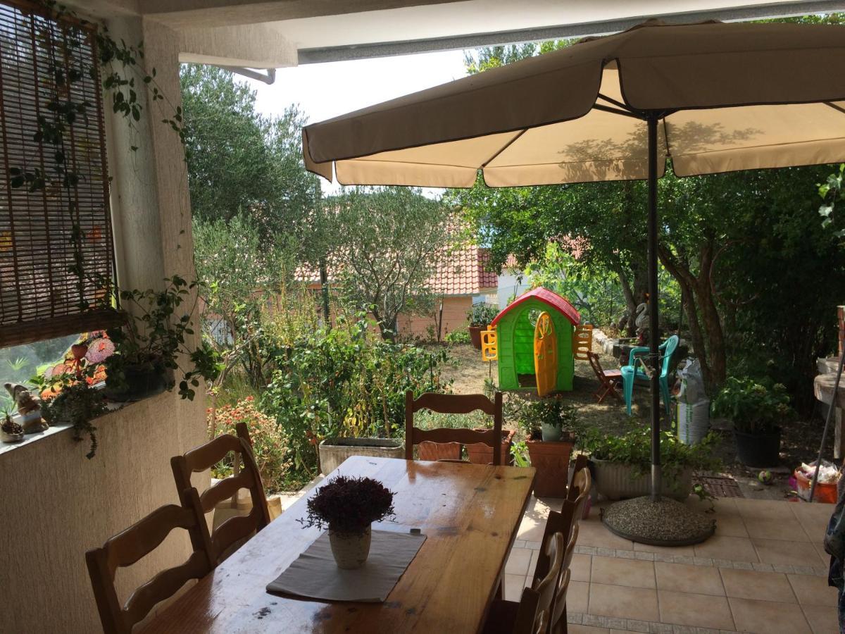 Apartman I Sobe Marijana 拉布 外观 照片